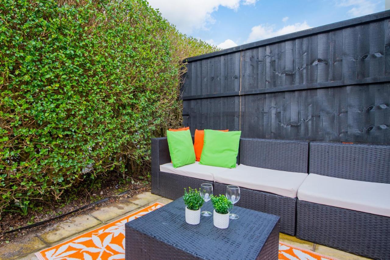 Studio Annexe By Papermill, Deeside - En-Suite, Heswall Ngoại thất bức ảnh